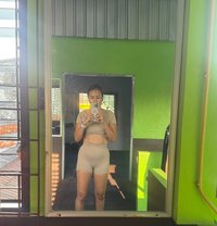 Tak - escort in Phuket