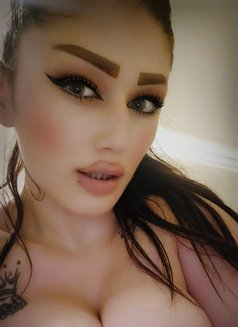 Tala - escort in Beirut Photo 1 of 7