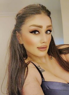 Tala - escort in Beirut Photo 4 of 7