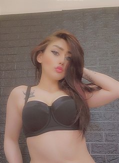 Tala - puta in Beirut Photo 8 of 9