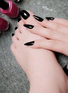 Tala - escort in Beirut Photo 9 of 9