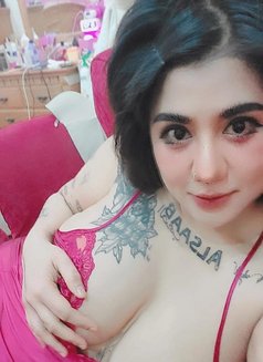 1 shot 10 BD ! Special offer today - puta in Al Manama Photo 3 of 4