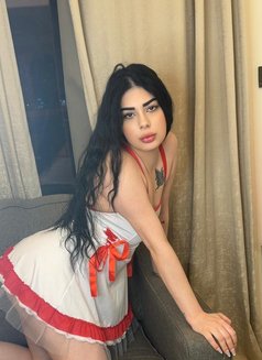 Tala - escort in Dubai Photo 2 of 5