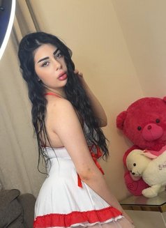 Tala - escort in Dubai Photo 3 of 5