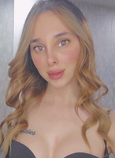 Tala - Transsexual escort in Toronto Photo 5 of 13