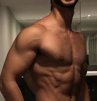 Talal Big - Acompañantes masculino in Dubai