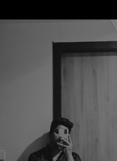 Talha - Acompañantes masculino in Ahmedabad Photo 2 of 2