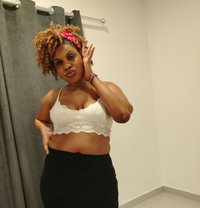 Talia - escort in Dammam