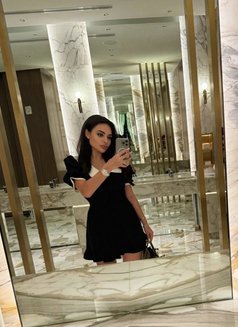 Talia Nizar - escort in Beirut Photo 3 of 8