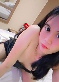 Talia Sexy - Transsexual escort in Manila Photo 2 of 2
