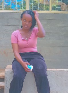 Talia - puta in Jeddah Photo 3 of 3