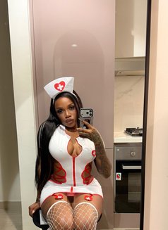 Talia - escort in Dubai Photo 9 of 10