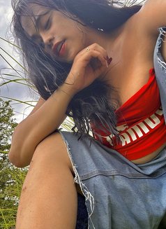 Taliah - Transsexual escort in Dubai Photo 4 of 6