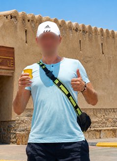 Talisman - masseur in Dubai Photo 2 of 5