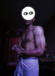 Tall Boy - Acompañantes masculino in Bangalore Photo 3 of 3