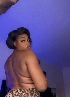 Tall goddess ( trans woman) - Transsexual escort in Lagos, Nigeria Photo 15 of 15