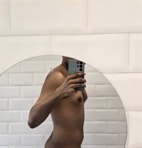 Tall Hung Indian Bull - Acompañantes masculino in Pune