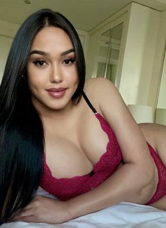 Tall KIMBERLY CUM provider. - Transsexual escort in Osaka Photo 19 of 21