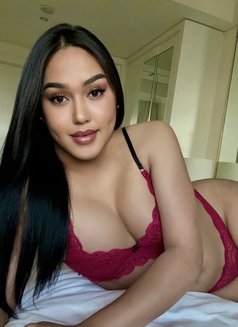 Tall KIMBERLY CUM provider. - Transsexual escort in Osaka Photo 20 of 21
