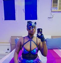 Tall Mistress186cm - puta in Riyadh Photo 10 of 16
