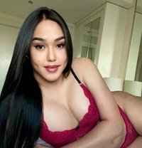 Real TALL TOP and BOTTOM - Transsexual escort in Dubai