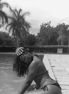Tally - escort in Nairobi Photo 4 of 9