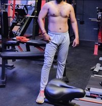 Talyani - Male escort in Doha