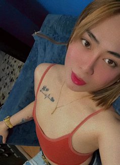 Tam - Transsexual escort in Riyadh Photo 5 of 8