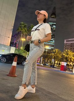 Tam - Transsexual escort in Riyadh Photo 8 of 8