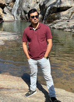 Tamal - Male escort in Kolkata Photo 5 of 19