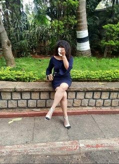 Tammy(Kol BONG MILF)only on request - escort in New Delhi Photo 10 of 16