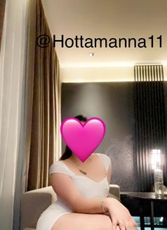 Tamanna - escort in New Delhi Photo 1 of 5