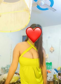 Tamanna - escort in New Delhi Photo 2 of 5