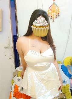 Tamanna - escort in New Delhi Photo 4 of 5