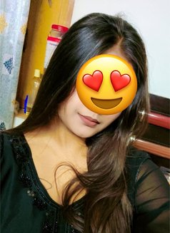 Tamanna - escort in New Delhi Photo 5 of 5