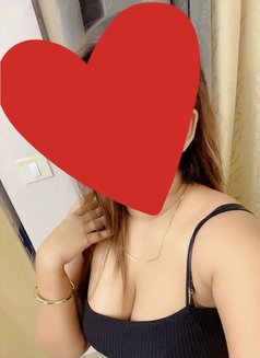 Tamanna - escort in Noida Photo 2 of 6