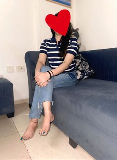 Tamanna - escort in Noida Photo 2 of 3