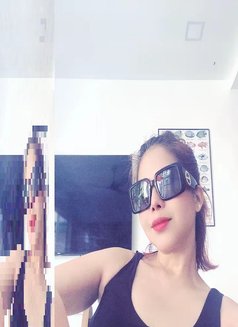 Tamara - escort in Kuala Lumpur Photo 4 of 11