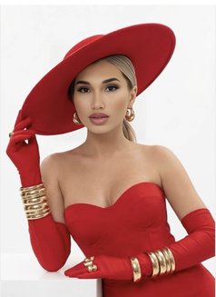 Tamara Russian girl🇷🇺 - Transsexual companion in İstanbul Photo 29 of 30