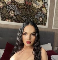 Tamara Smith - Transsexual escort in Dubai