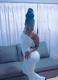 Tamara - escort in Bangkok Photo 4 of 7