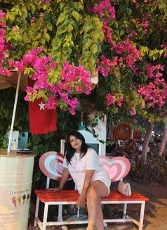 Tamara - escort in Kuwait Photo 2 of 3