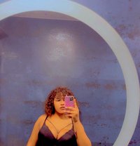 Daphne Alice - escort in Pune