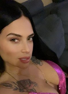 Tamarra - escort in Beirut Photo 5 of 8