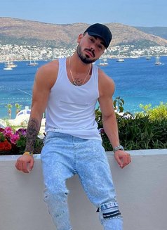 Tamer - Male escort agency in Dubai Photo 3 of 4