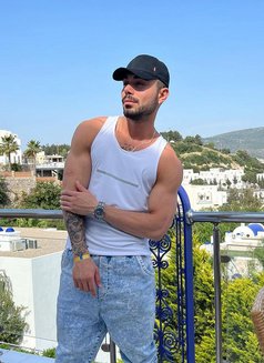 Tamer - Male escort agency in Dubai Photo 3 of 5