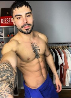 Tamer - Male escort agency in Dubai Photo 4 of 5