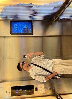 Tamerlan - Male escort in İstanbul Photo 2 of 5