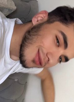 Tamerlan - Male escort in İstanbul Photo 4 of 5