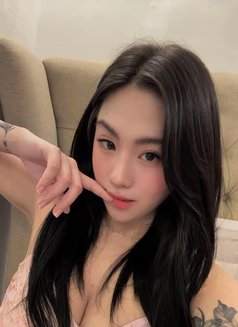Tamia Mich - puta in Manila Photo 4 of 9